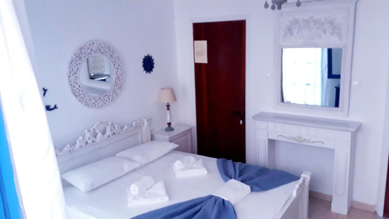 Christos Rooms Palaiochora Exterior foto